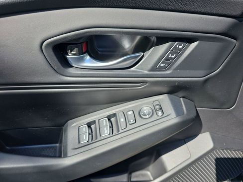 Used 2024 Honda Accord EX-L image 19