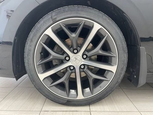 Used 2022 Honda Civic Touring image 11