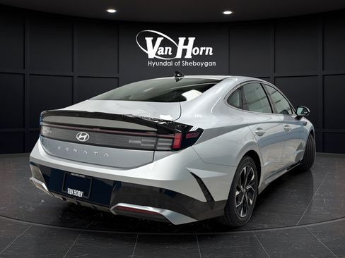 Used 2024 Hyundai Sonata SEL FWD image 7
