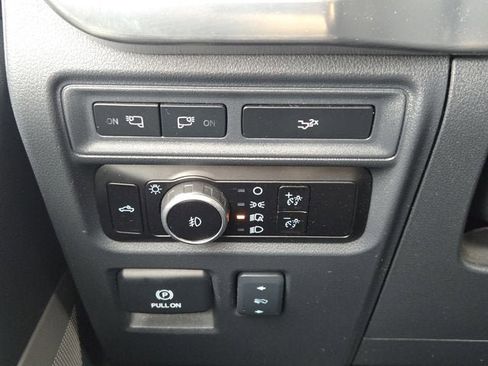 Used 2023 Ford F150 Lariat w/ Equipment Group 502A High image 21