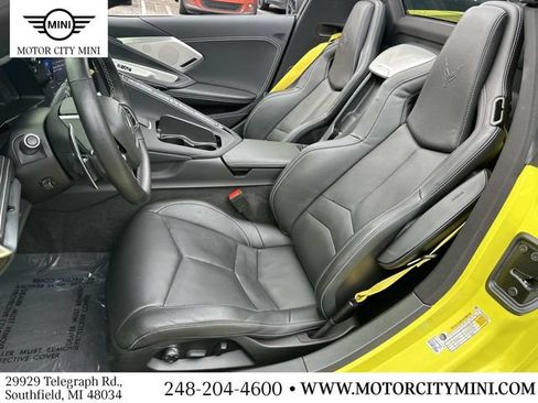 Used 2023 Chevrolet Corvette Stingray Preferred Conv w/ Z51 Performance Package RWD image 17