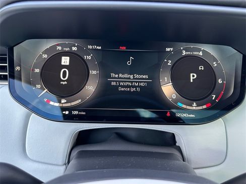 Used 2023 Land Rover Range Rover Sport SE image 22