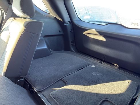 Used 2023 Chevrolet Equinox LS w/ Driver Confidence II Package image 34