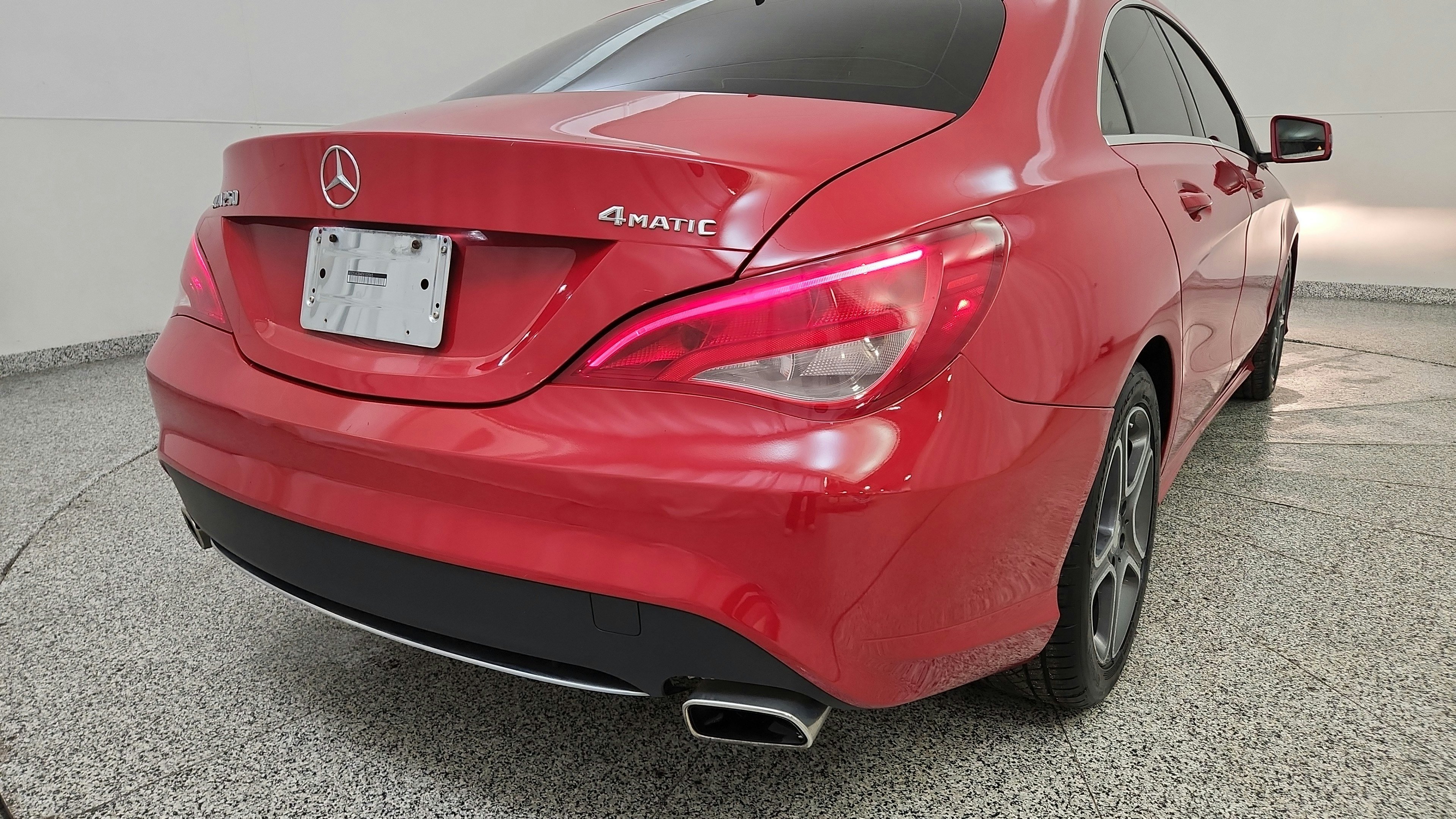 Used 2014 Mercedes-Benz CLA 250 4MATIC image 31
