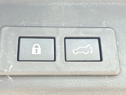 Certified 2024 Subaru Ascent Limited AWD/4WD image 13