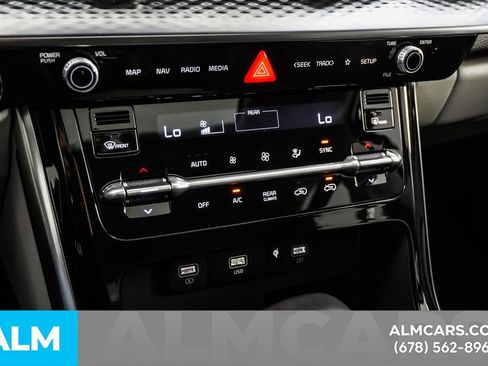 Used 2024 Kia Carnival SX Prestige image 43