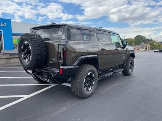 New 2025 GMC Hummer EV 3X w/ Extreme Off-Road Package video 3