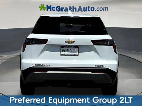 Used 2025 Chevrolet Equinox LT AWD/4WD image 7