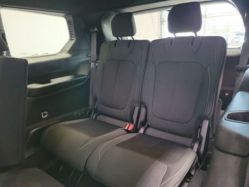 Used 2024 Jeep Grand Cherokee L Laredo AWD/4WD image 26