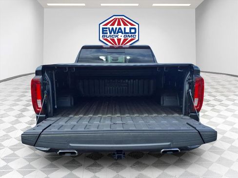 Certified 2025 GMC Sierra 1500 Denali w/ Denali Reserve Package AWD/4WD image 8