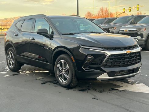 New 2026 Chevrolet Blazer LT w/ Convenience Package image 7