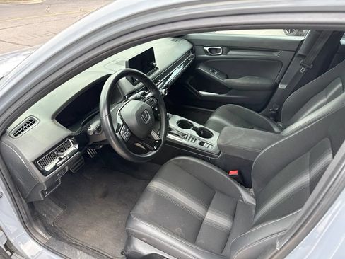 Used 2024 Honda Civic Sport image 10