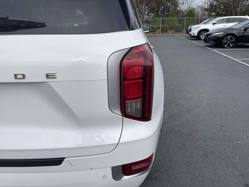 Used 2020 Hyundai Palisade Limited image 17