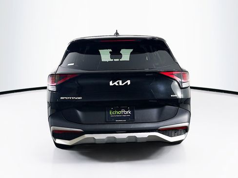 Used 2025 Kia Sportage LX image 7