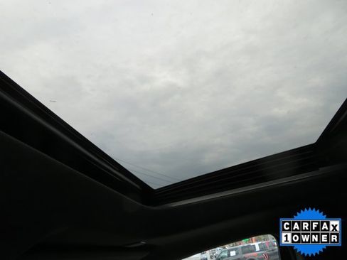 Used 2025 GMC Sierra 1500 AT4 w/ AT4 Premium Package image 39