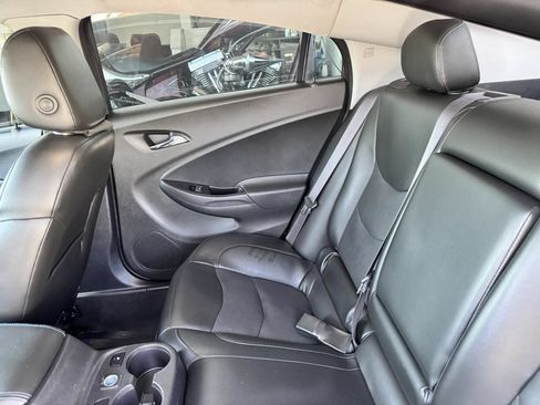 Used 2017 Chevrolet Volt Premier w/ Driver Confidence II Package FWD image 29