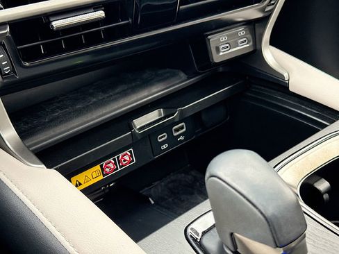 Used 2024 Lexus RX 350 Premium image 31