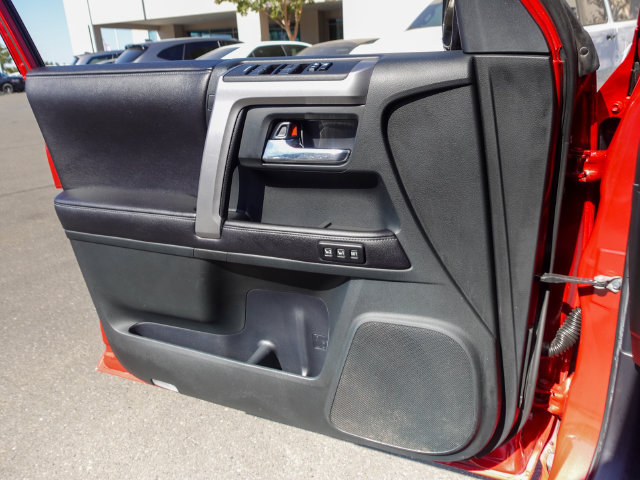 Used 2016 Toyota 4Runner Limited AWD/4WD image 16