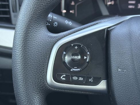 Used 2019 Honda CR-V LX image 16