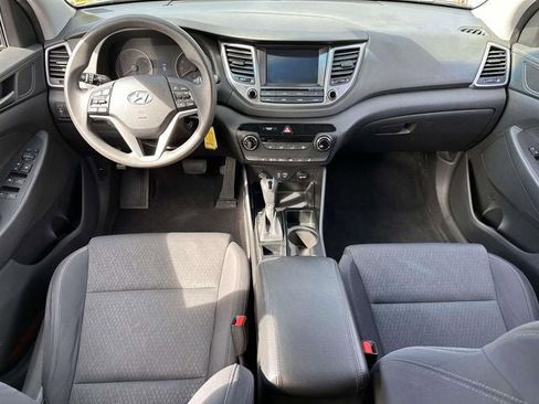 Used 2018 Hyundai Tucson SEL image 18