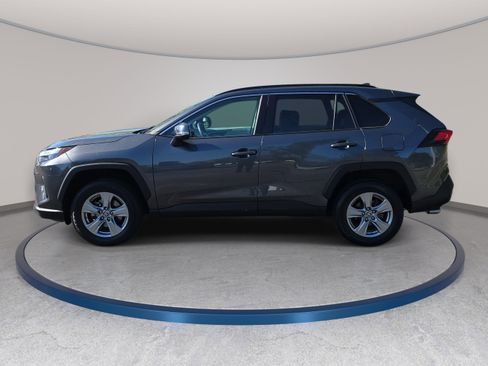 Used 2023 Toyota RAV4 XLE w/ Convenience Package image 8