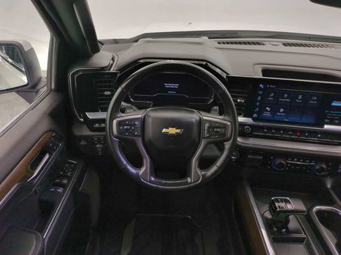 Used 2024 Chevrolet Silverado 1500 High Country w/ High Country Premium Package image 22