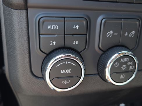 New 2026 Chevrolet Tahoe High Country AWD/4WD image 28