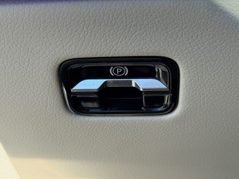 Used 2023 Mercedes-Benz S 580 4MATIC Sedan image 23