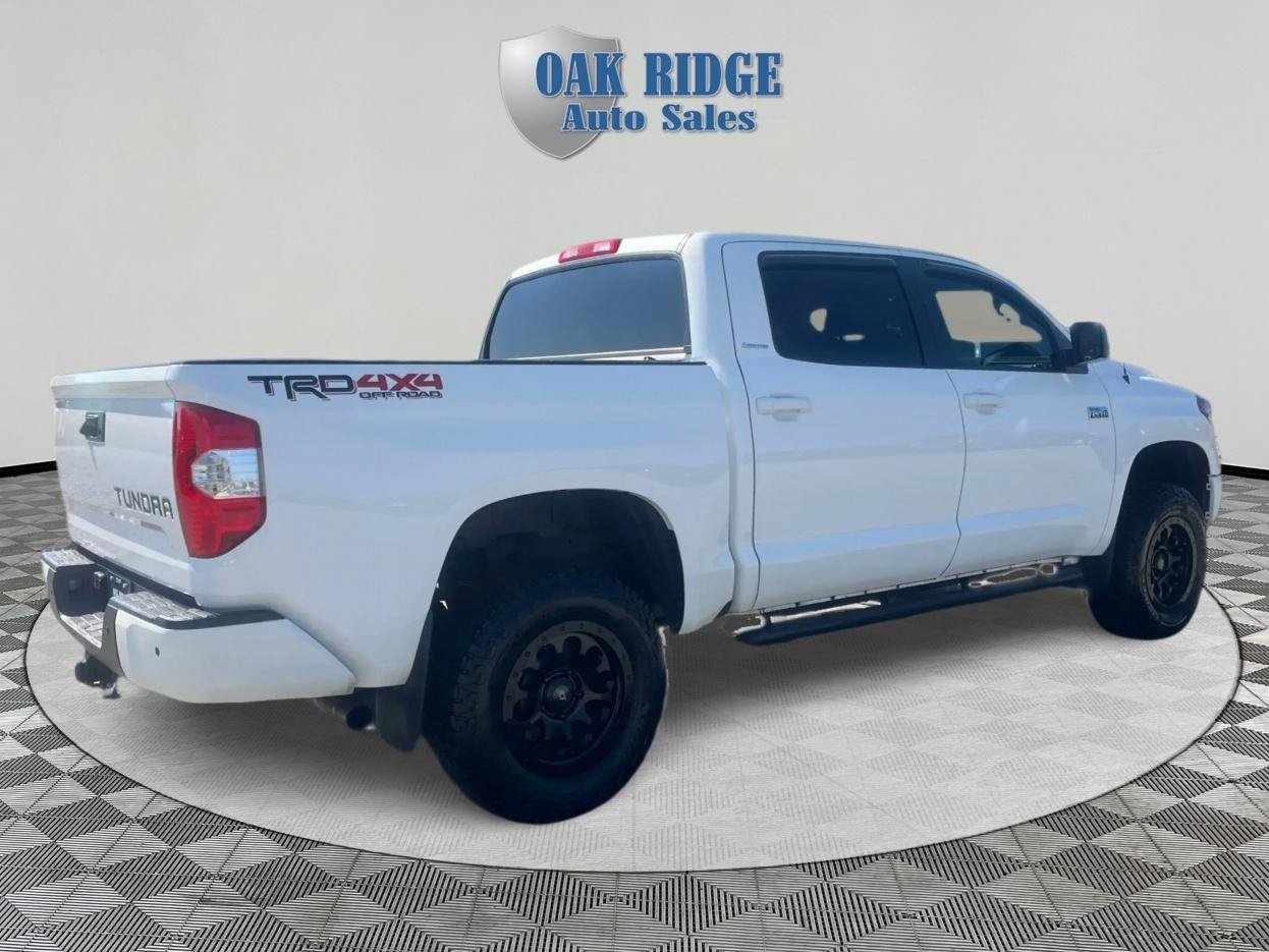 Used 2019 Toyota Tundra Limited w/ Limited Premium Package AWD/4WD image 5