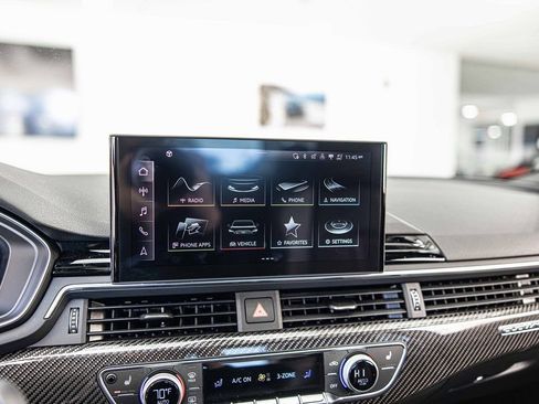 Used 2022 Audi RS 5 w/ RS Driver Assistance Package image 26