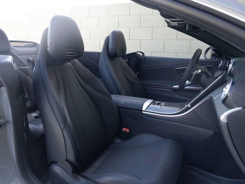 Used 2024 Mercedes-Benz CLE 300 4MATIC Cabriolet w/ Night Package image 21