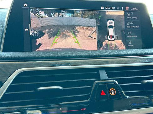 Used 2020 BMW 740i w/ M Sport Package image 14