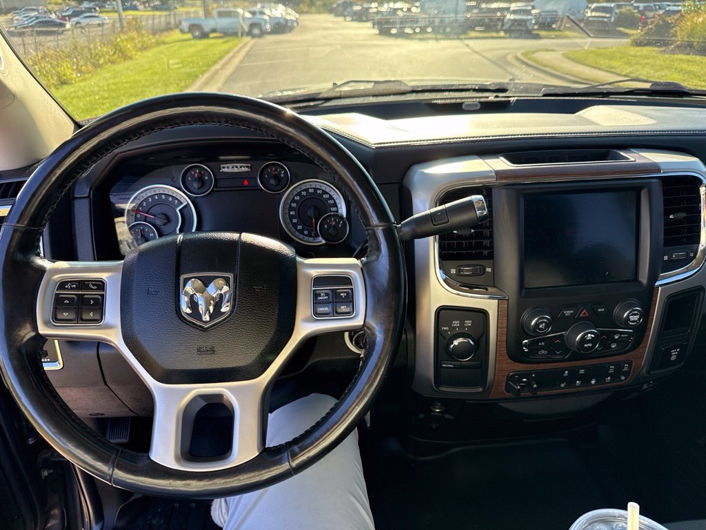 Used 2018 RAM 2500 Laramie w/ Convenience Group AWD/4WD image 7