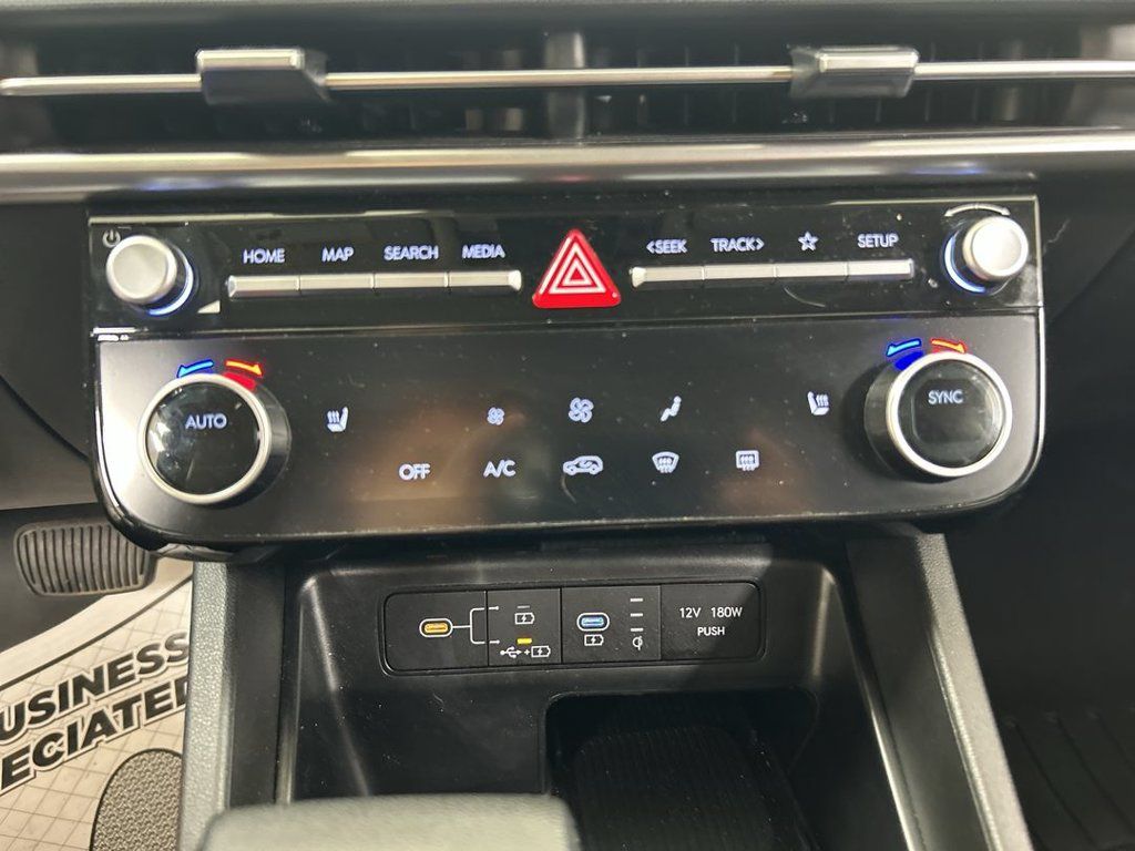 Used 2025 Hyundai Tucson SEL AWD/4WD image 16