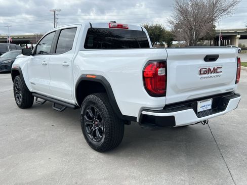 Certified 2024 GMC Canyon Elevation image 3