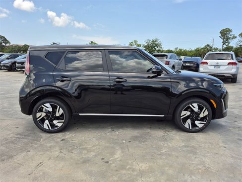 New 2025 Kia Soul GT-Line image 9