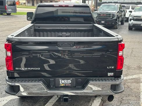 Used 2022 Chevrolet Silverado 2500 LTZ AWD/4WD image 6