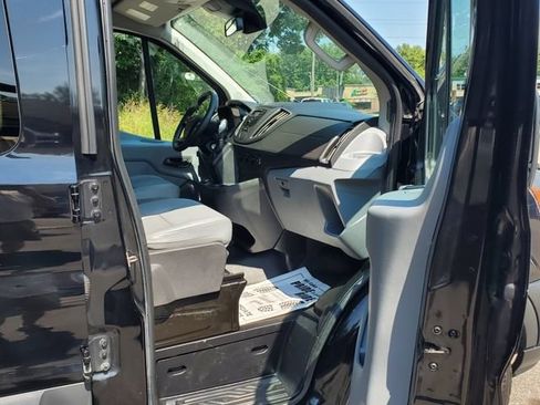 Used 2018 Ford Transit 150 130 Low Roof RWD image 37
