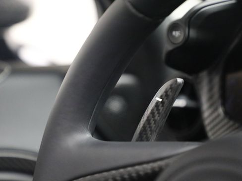 New 2026 McLaren 750S Spider RWD image 39