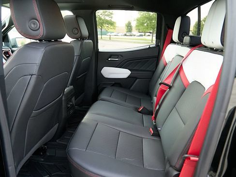 New 2026 GMC Canyon AT4X AWD/4WD image 37