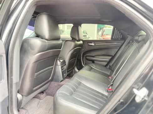 Used 2017 Chrysler 300 S AWD/4WD image 11