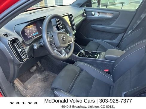 Used 2023 Volvo C40 P8 Recharge Plus w/ Climate Package AWD/4WD image 6