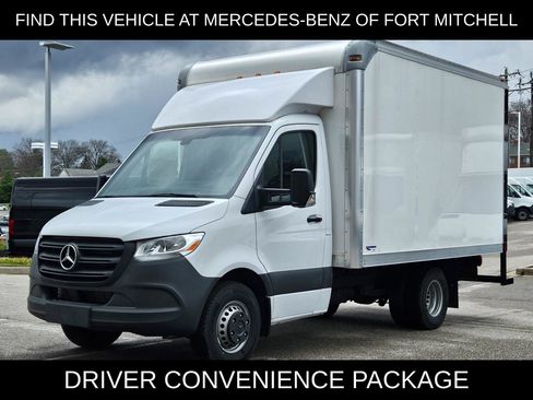 New 2024 Mercedes-Benz Sprinter 4500 image 1