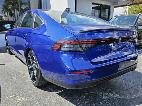 Used 2024 Honda Accord Sport image 7