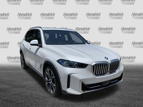 Certified 2026 BMW X5 xDrive50e AWD/4WD image 2