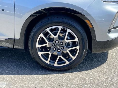 Certified 2023 Chevrolet Blazer RS AWD/4WD image 7