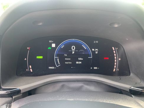 Used 2026 Toyota Camry LE FWD image 30