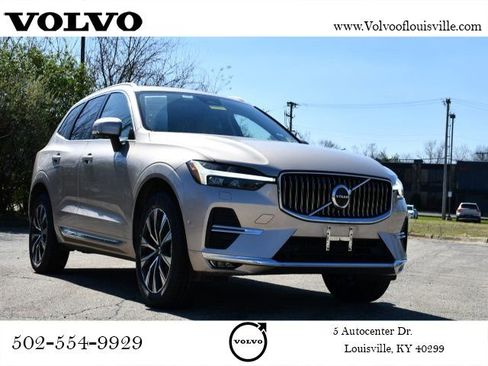 Used 2023 Volvo XC60 B5 Plus w/ Climate Package image 1