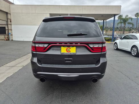 Used 2017 Dodge Durango R/T w/ Technology Group RWD image 7