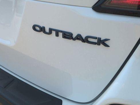 Used 2025 Subaru Outback Onyx Edition image 12